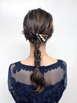 オアシス ガーデン 松戸店(Oasis GaRDEN)&nbsp;バレッタでお洒落に☆編み下ろしスタイル