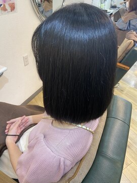 ビィーワンイースト(Be 1 EAST) ミディアムボブ