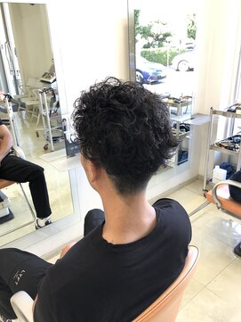 ヘアーアクト(hair act) ヒト幹細胞培養液+ウェーブ系のアミポリスパーマ