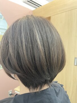 シーヤ(Cya) 髪と頭皮を贅沢ケア♪ 髪質改善カラーで優雅な美髪を叶えます！