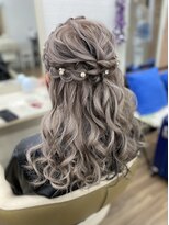グロス 心斎橋(GLOSS)&nbsp;【ヘアセット】ハーフアップスタイル