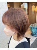 コーラルベージュ