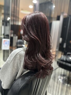 ニーゼロゼロナナ(2007) チェリーレッド