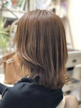 スカーレット(Scar/let) くびれヘア/くびれカット/レイヤーカット/ベージュブラウン