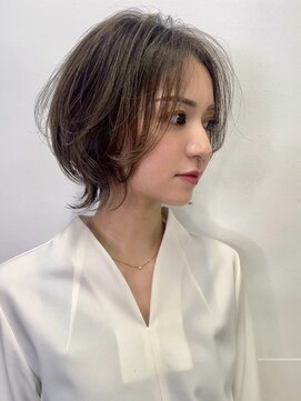 ダブルトーキョー シブヤ(W-TOKYO SHIBUYA) 横顔も小顔なくびレイヤーウルフ　ウルフカット