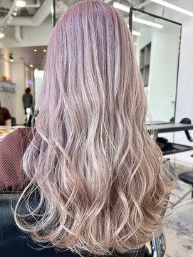 デート 原宿(DATE) ダブルカラーグレージュカラーケアブリーチハイトーンカラー韓国