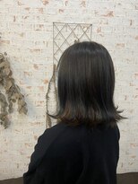 アカイトビラ ヘアケアサロン(AKAI TOBIRA Hair Care Salon)&nbsp;インナーカラー×外ハネボブ