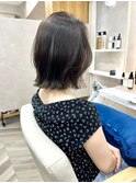 くすみカラーグレーアッシュ×外ハネボブ