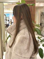 ビュートリアム265(BEAUTRIUM 265)&nbsp;ストレートヘア ロングヘア 艶髪 髪質改善 ハイライトカラー