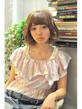 クラン(clan) くせ毛風マッシュポップショート