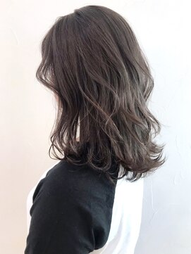 アイティー バイ アルバム 中野店(IT by ALBUM) ダークグレージュ_セミウェットウェーブオリーブカラー_ba306671