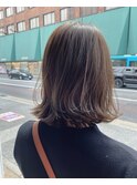 【aura】ヘアスタイル No.20 外ハネボブ　アッシュグレージュ