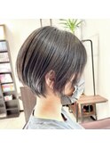 ショートボブ