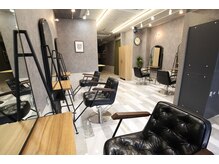 アグ ヘアー ウェルム 万代店(Agu hair walm)の雰囲気（ゆったり寛げる居心地の良い空間です。※写真はイメージです。）