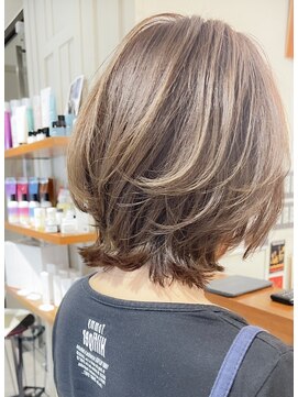 ヴェリーテ(Verite) シンプルレイヤーボブ