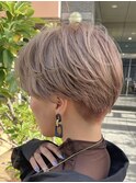 ダブルカラーショートボブインナーカラーハイライトケアブリーチ