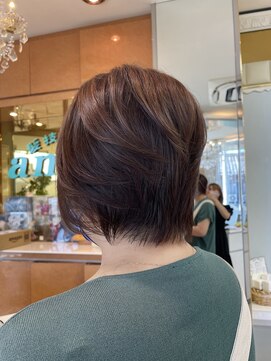 髪技空間アノン(anon) ショートレイヤー