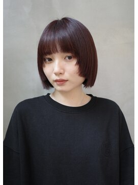 マッシュ 北堀江(MASHU) ミニボブ　ステップカット　チェリーレッド