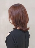 くびれミディアムヘア
