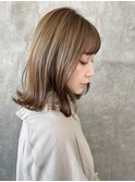 くびれミディアム　デジタルパーマ　ベージュカラー　ハイライト