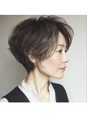 白髪ぼかし/イメチェンヘアスタイル/前髪カタログ/ショートボブ
