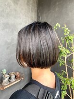ナナ バイ ピケ(nana by pique)&nbsp;柔らかミニボブ/イヤリングカラー/プラチナグレージュ/20代30代