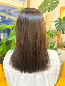 ミノル(MINORU)の写真/ゴワゴワしない自然な仕上がり！髪がまとまらない朝のお手入れを楽にする縮毛矯正◎