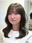 大人シースルー前髪丸顔ミディアムロングレイヤー20代30代40代
