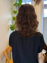ヒュッゲ(Hygge)&nbsp;セミロング　フェイスレイヤー　ブラウン