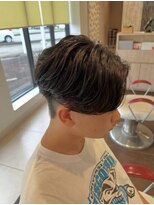 アース 郡山コスモス通り店(HAIR&MAKE EARTH)&nbsp;メンズセンターパートのナチュラル毛流れショート