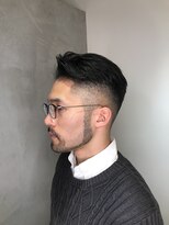 アンダーバーホワイトモデ 河内長野(_WHITE mode)&nbsp;☆オーナー得意のスキンフェードカット　千代田×河内長野