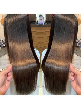 ヴォヤージュ(VOYAGE) 髪質改善縮毛矯正