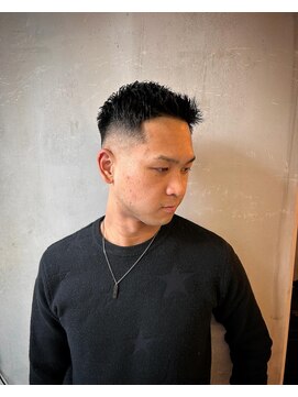 フランクスバーバーリザーブ 人形町店(FRANK’S BARBER RESERVE) フェザーアップフェードH