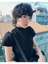 ホロ(hollo)&nbsp;ウルフパーマ　ショートパーマ　くるくるパーマ　ボブパーマ