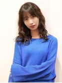 ボリュームですぎないゆるふわパーマ