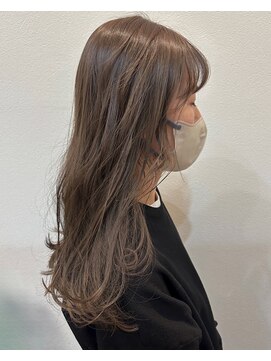 美容室ヒラトヤ 都南店 耳かけ大人かわいいくすみオリーブ艶カラー20代30代40代50代