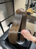 ルナス 福岡天神(LUNAS)&nbsp;圧倒的透明感 × ash beige