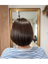 フー(Fuu)&nbsp;サラサラオリーブカラーショートボブ