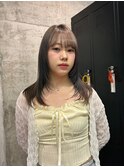 透明感たっぷりグレージュカラー