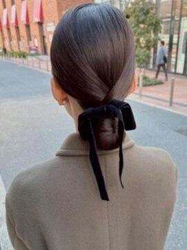 ピノ ウメダ(Pinot UMEDA) #ベルベットリボンアレンジ #リボンヘアセット