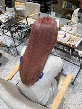 ゼストララ(ZEST Lara) 淡いピンクカラー