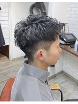 ヘアーサロン カヴィエ(hair salon covie)&nbsp;メンズショート　メンズアップバングスタイル