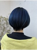 ダークネイビーにカラーしたショート