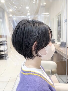 アッシュ 大泉学園店(Ash) 【丸みが可愛い】短すぎないショート