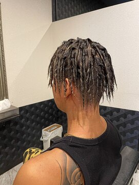 hair salon 華化 パイプドレッド