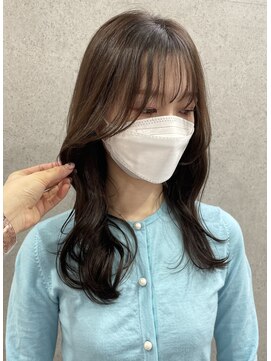 リュンヌ(Lune) 顔周りがポイント×レイヤーカット