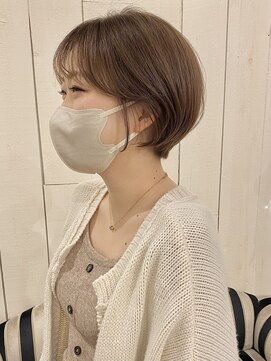 カサネ(casane) 丸みのあるショートボブ