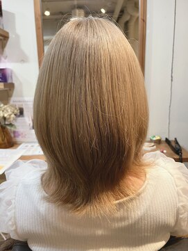 ビグディーサロン 武庫川(BIGOUDI salon) ミディアムウルフ