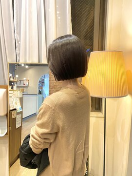 ルアナ ヘアメイク(Luana hair make) 韓国風切りっぱなしボブ