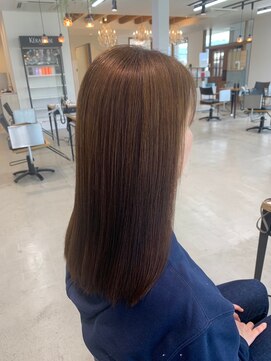 グランデュール 東静岡池田店(GRANDEUR) ミルクティーベージュダブルカラーケアブリーチハイライトカラー